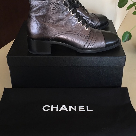 CHANEL Metallic Cap Toe Boots, Size 10 - Picture 3 of 12